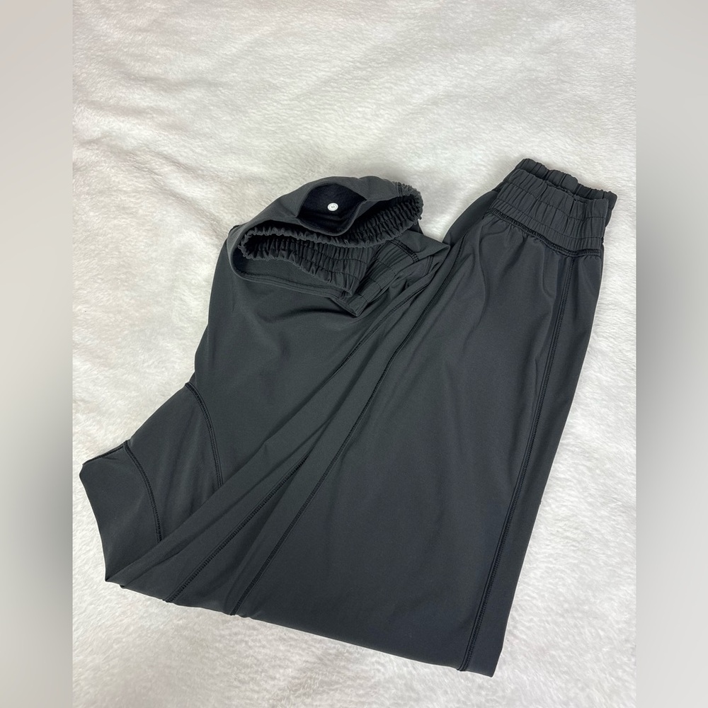 lululemon athletica Black Jogger Pants - Picture 4 of 10